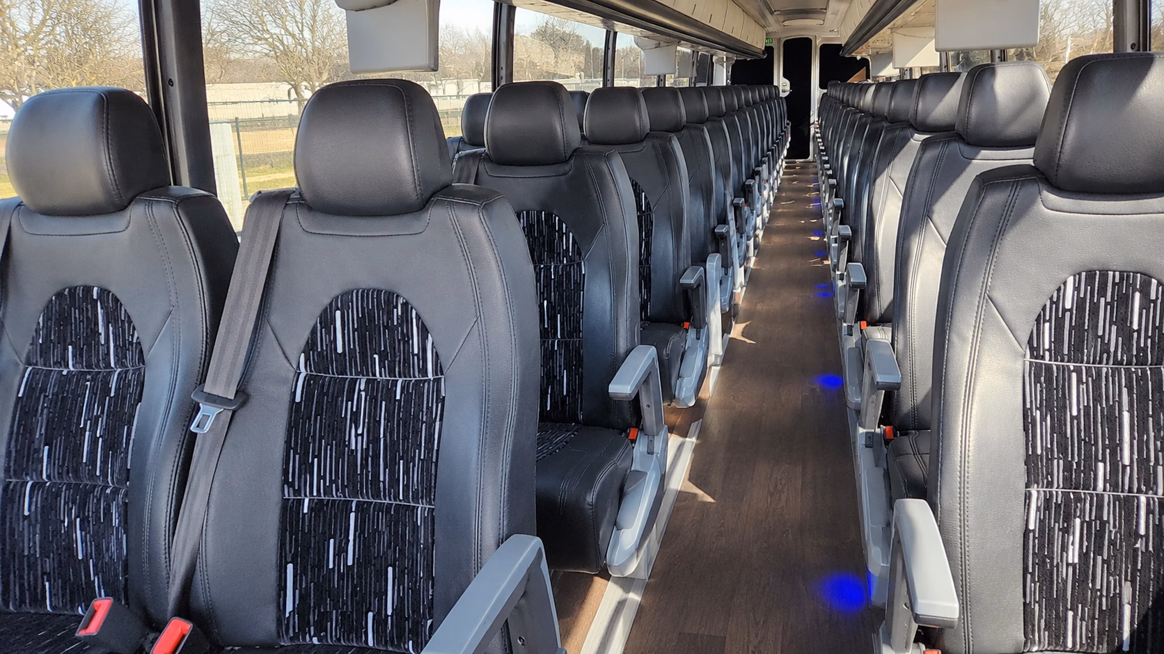 charter bus rentals for disneyland and universal studios field trips