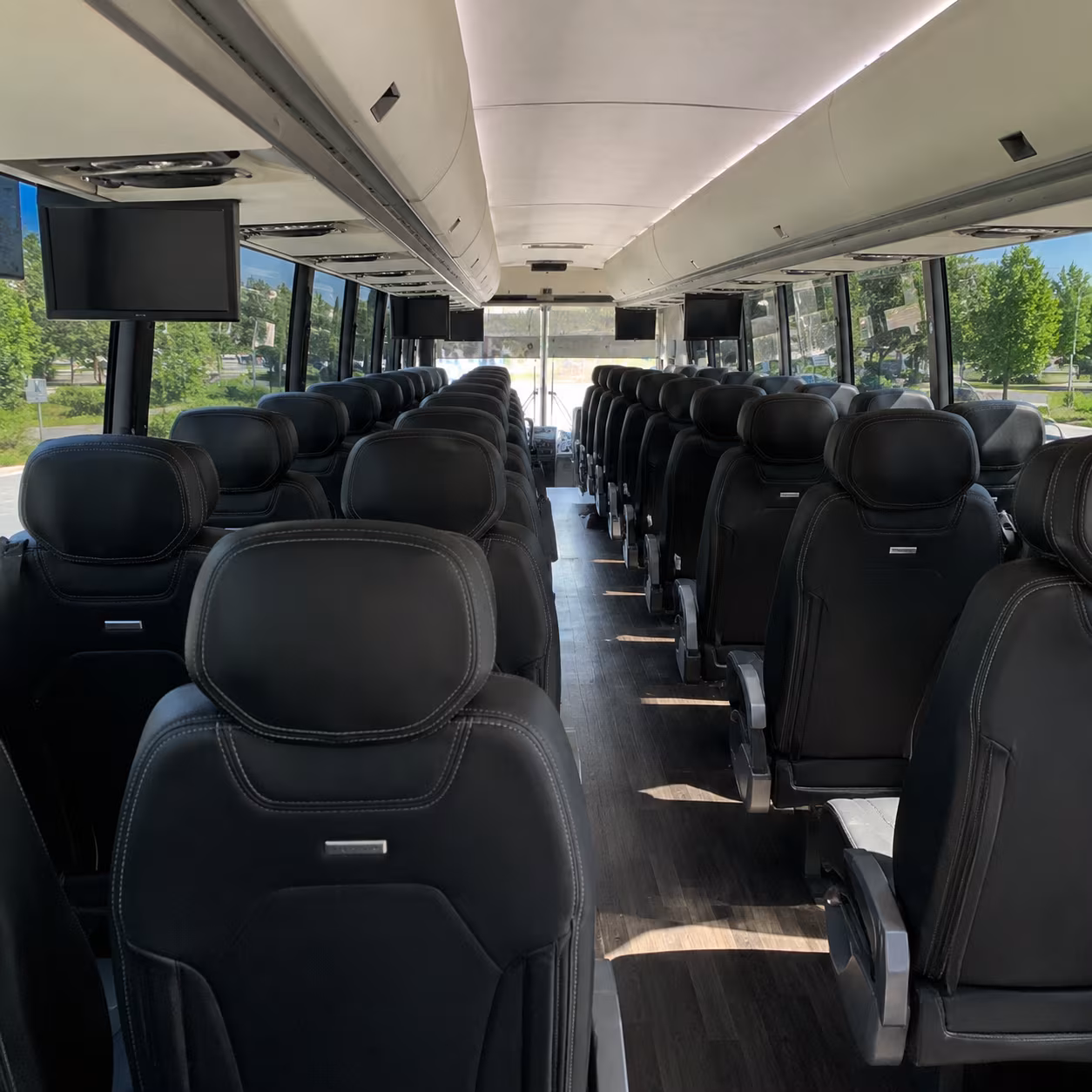 charter buses to the california science center and exposition park