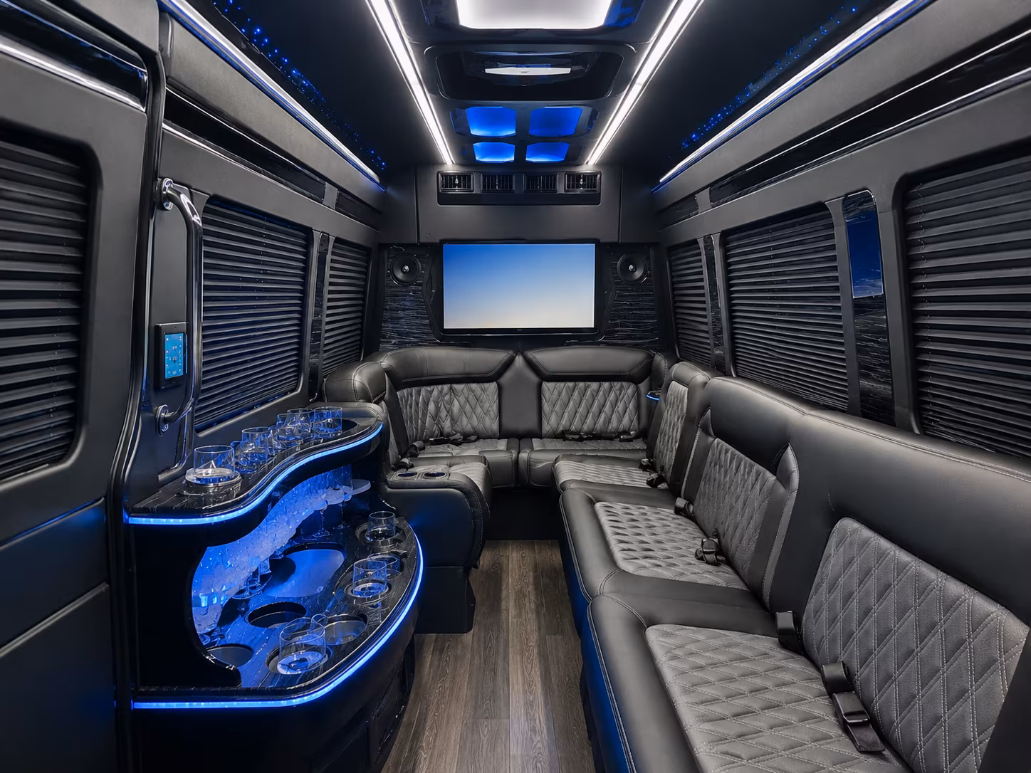 find the right bus color and style for your chino hills prom photos