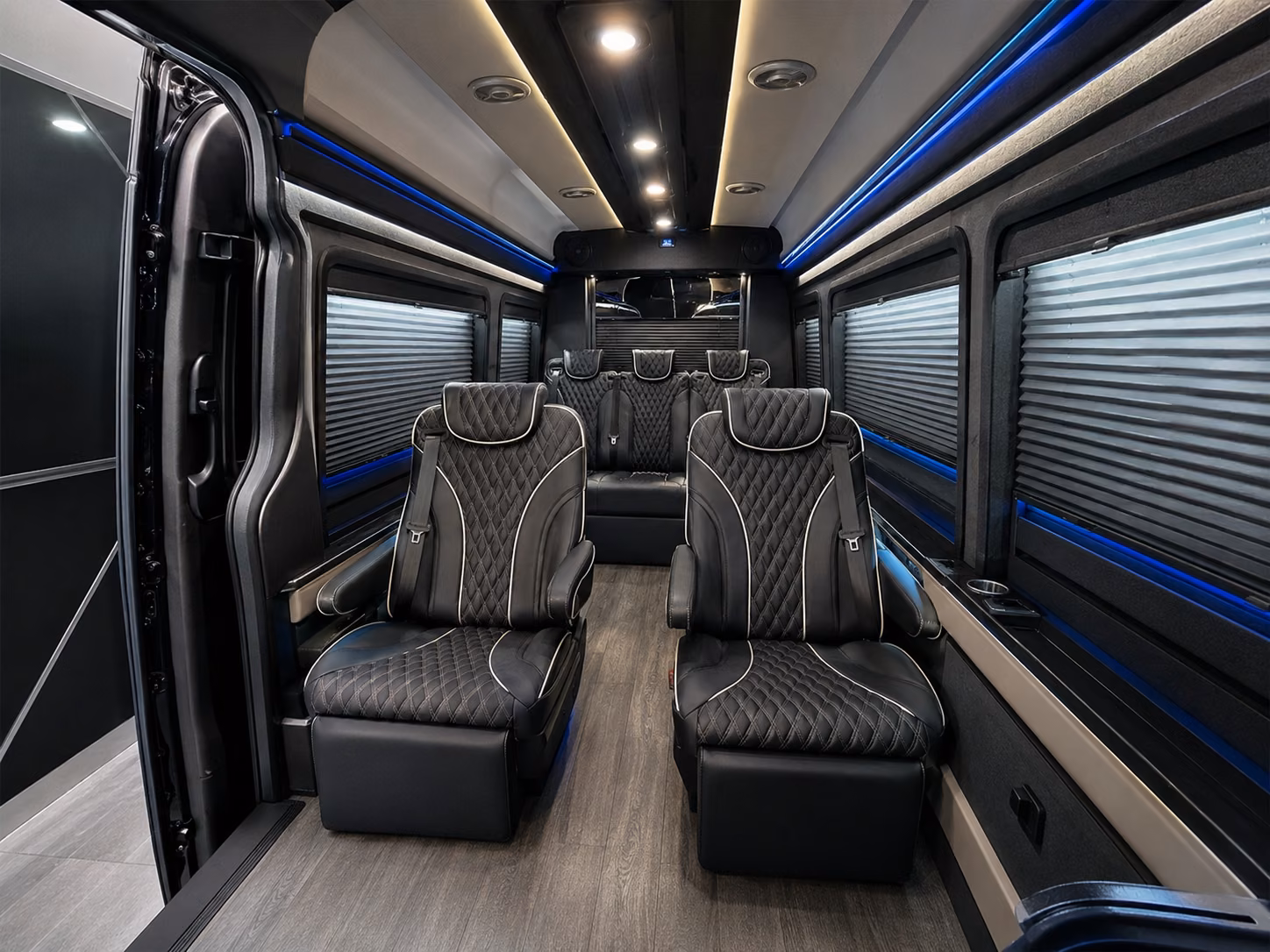 hollywood burbank long beach regional airport shuttle service