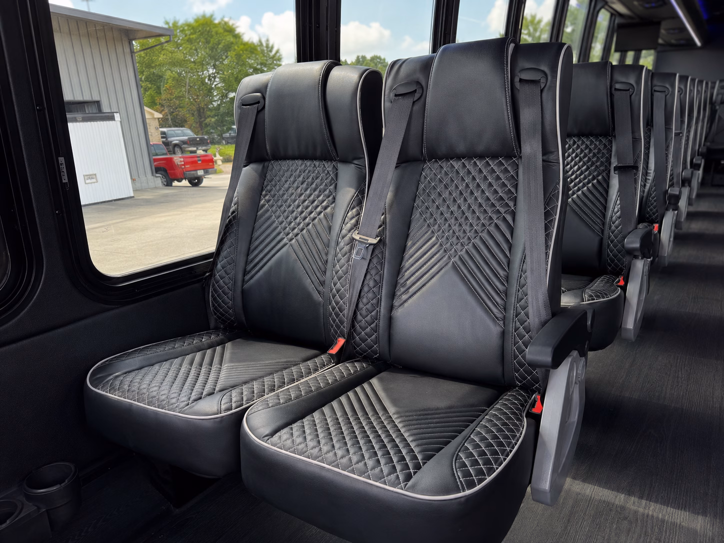 skip the sr 91 stress and let your bus handle the drive to temecula wine country